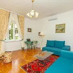 Apartment Villa Ahava